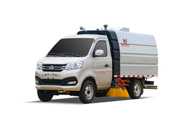 厦门扫路车